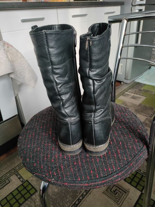 Сапоги женские зимние 38р отличное  состояние.