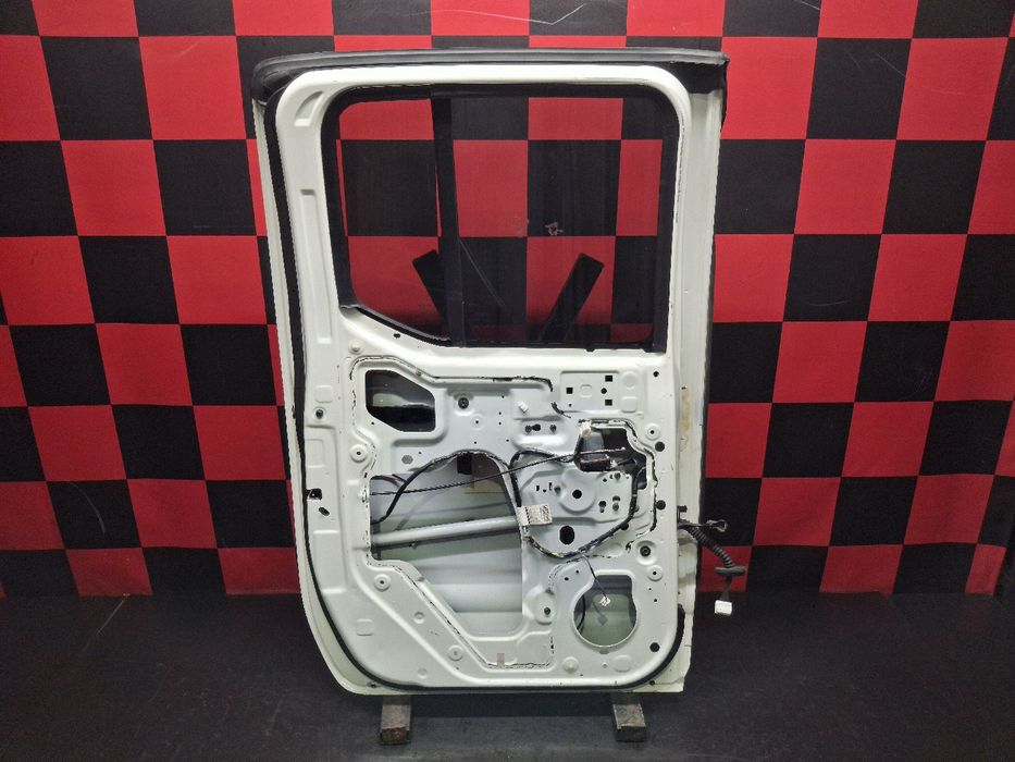 Porta trás esquerda NISSAN NP300 Navara Pick Up Chassis (D40)