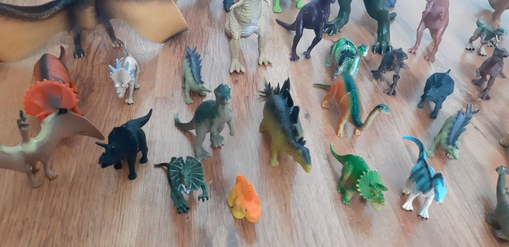 Zestaw dinozaurów