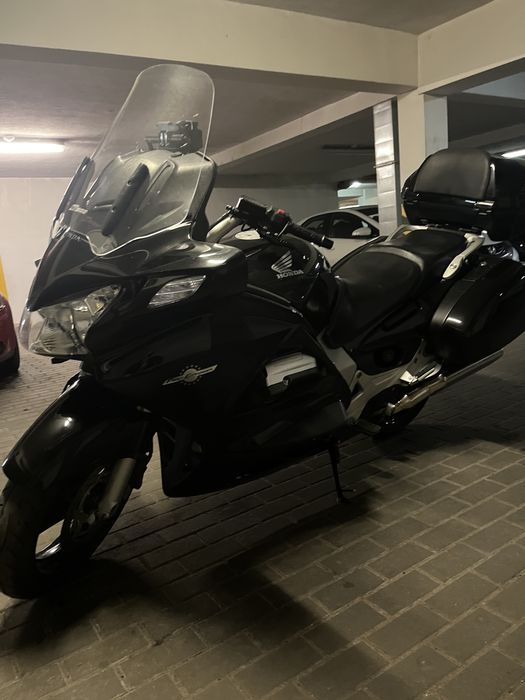Motocykl Honda st 1300