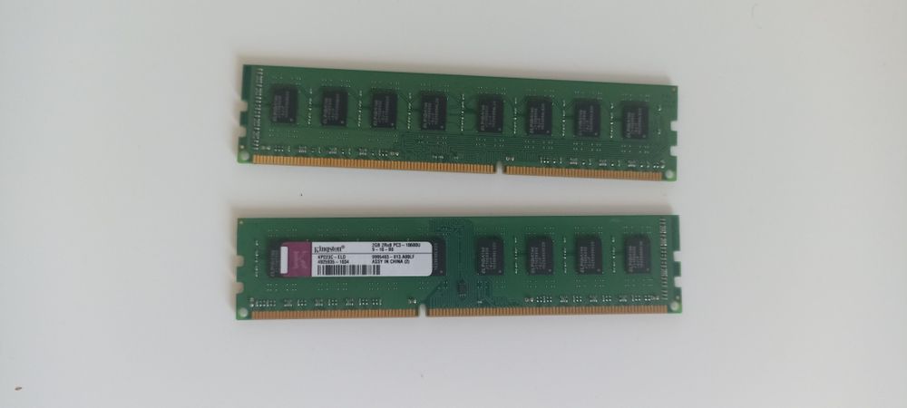 Ram 4 GB Kingston ddr364286966512643121
