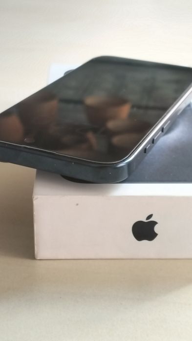 iPhone 15 Pro, Blue Titanium. 512 GB