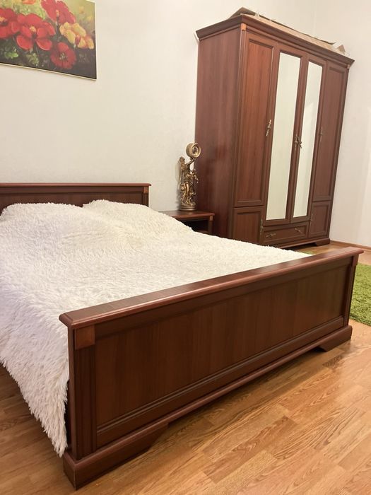 Продам будинок з ремонтом на Котовького .