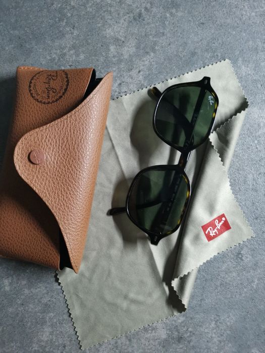 Очки RayBan фирменные
