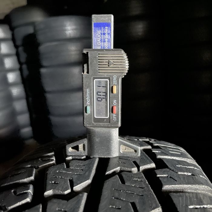 Шини 195/70/15с - 4шт Hankook Radial RA10