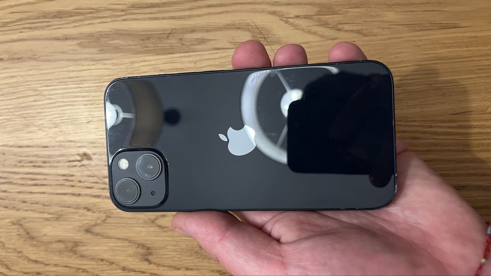 Продам Iphone 13 128gb офіційний!