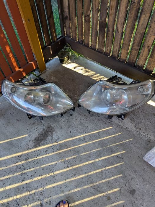 Lampy VW Tiguan 2008