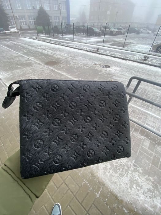 Мужской клатч Louis Vuitton Pochette Voyage MM Monogram Empreinte