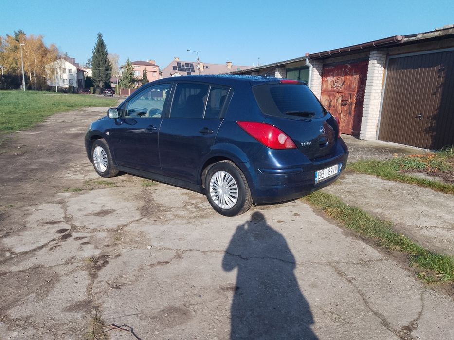 Nissan Tiida