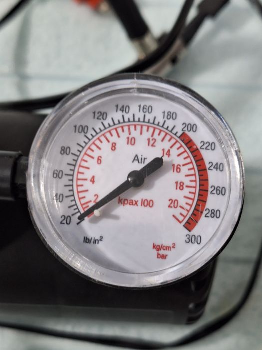 Компрессор автомобильный новый