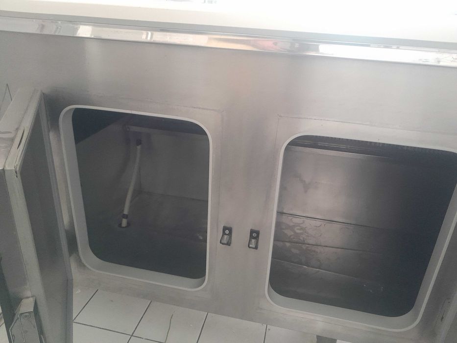 VITRINE FRIGORIFICA 2.50 cm. estado nova