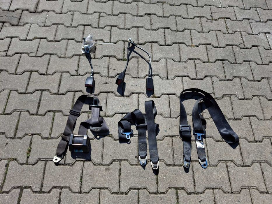 Pasy bezpieczeństwa star 1142 Zestaw