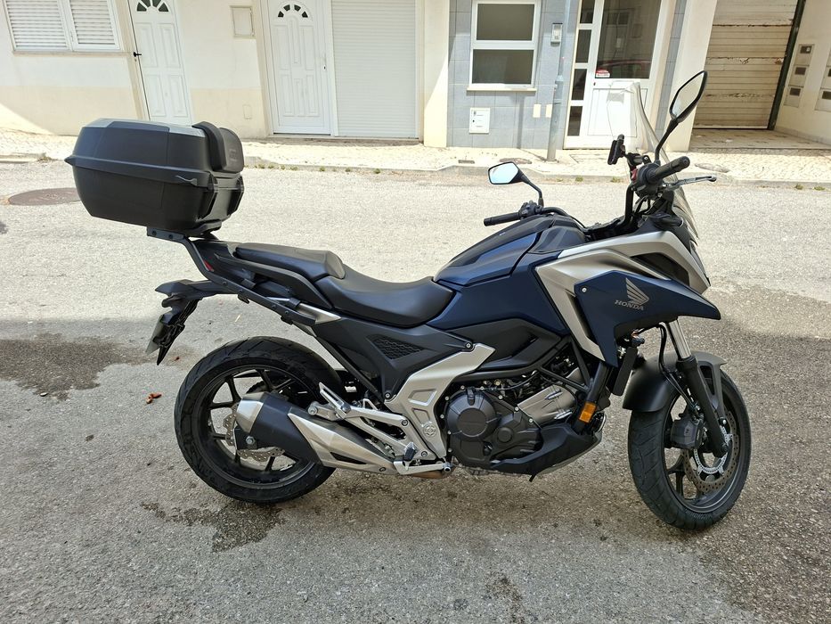 Honda NC750X 2024