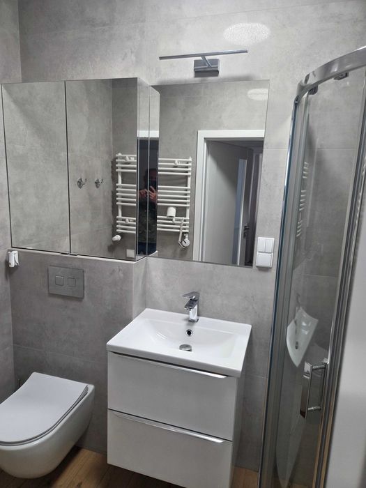 Wynajmę mieszka na JARZE Hubego 25, 45m z komórką lokatorską i windą. - Więcej