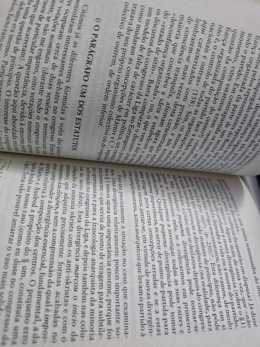 Um Passo Em Frente, Dois Passos Atrás – V. I. Lénine