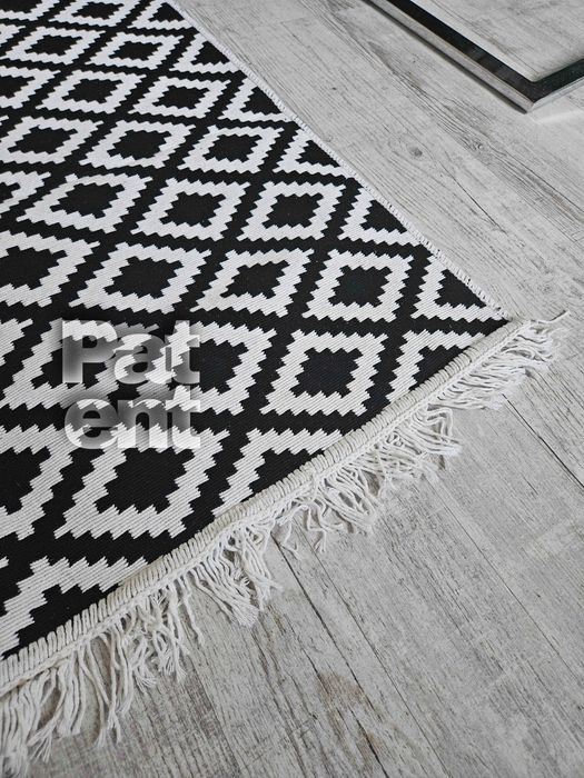 Dywan chodnik 80x150 boho etno wzór romby z frędzlami do salonu