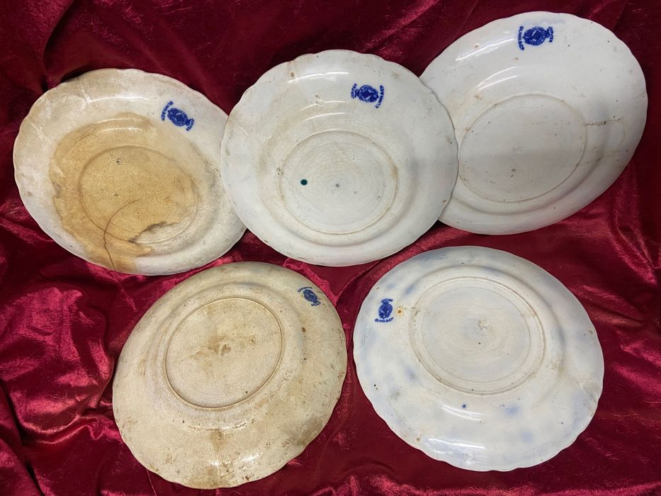 Faianças cerâmicas e louça da Real Fábrica de Sacavem antiga 3