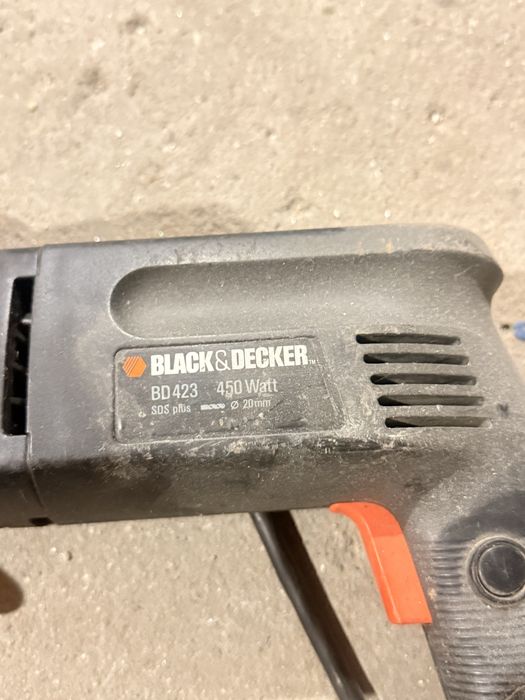 Berbequim / maquina de furar / furadora