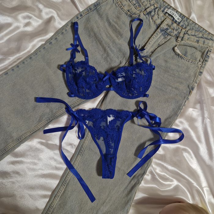 Сексуальний комплект нижньої білизни