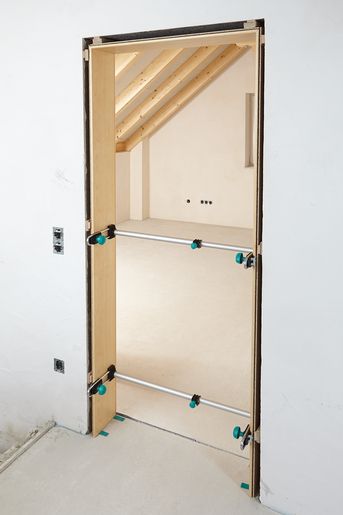 Rozpierak Do Montażu Futryn Easy Wolfcraft