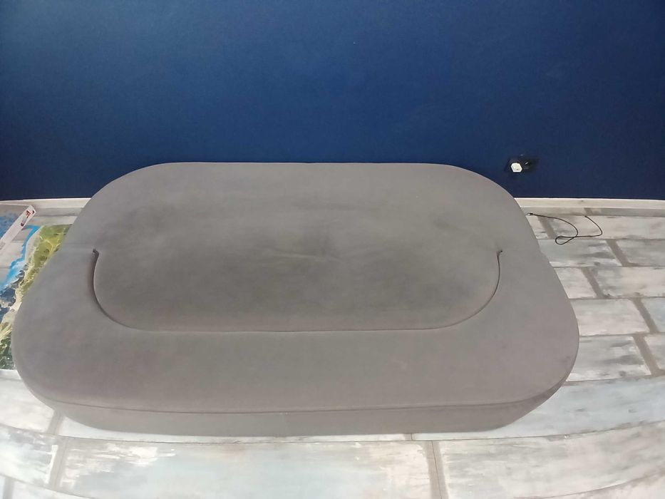 Диван для прихожої