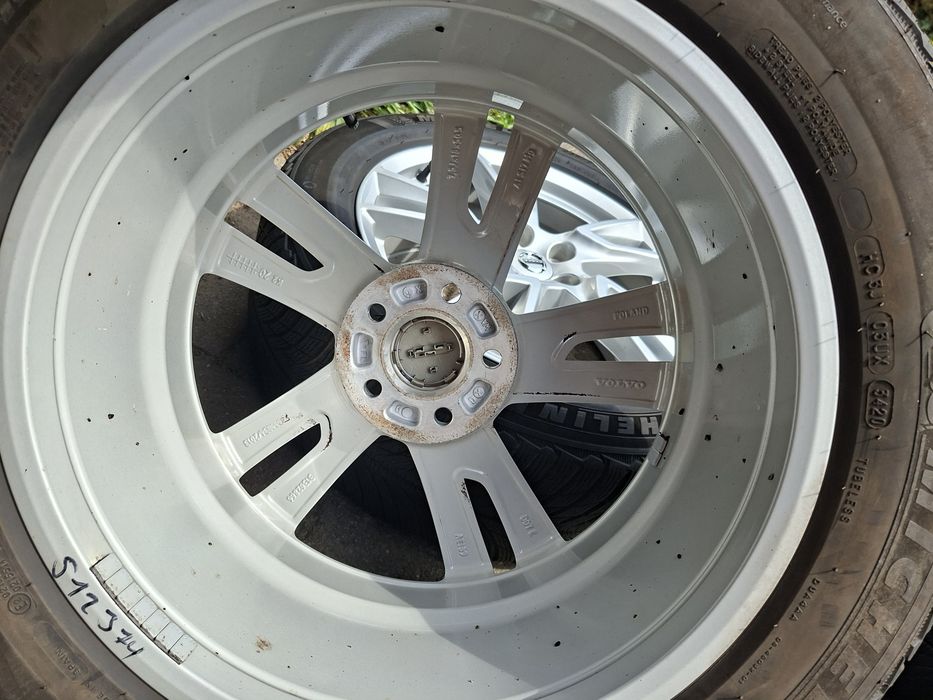 Felgi Volvo 18" 5x108 Opony zimowe 235/55/18
