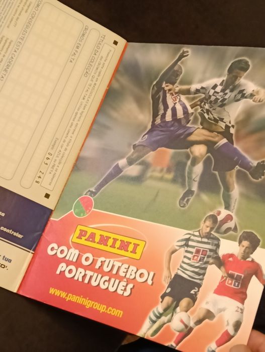 Caderneta futebol época 2007/08,6 cromos colados