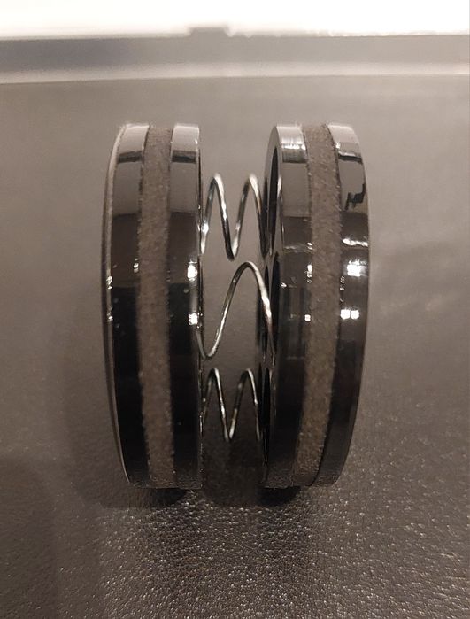 Pés de desacoplamento Solid Tech Isoblack