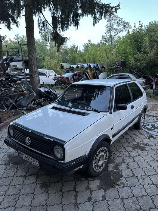 Volkswagen Golf 2  . 1.3 Бензин  . 1988 рік . На ходу . Переоформлення