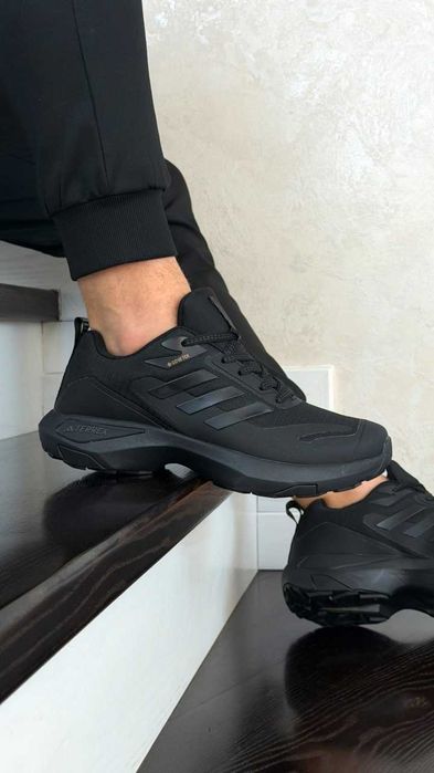 Кросівки чоловічі осінні зимові Adidas Terrex Gore-Tex, термо, 41–45