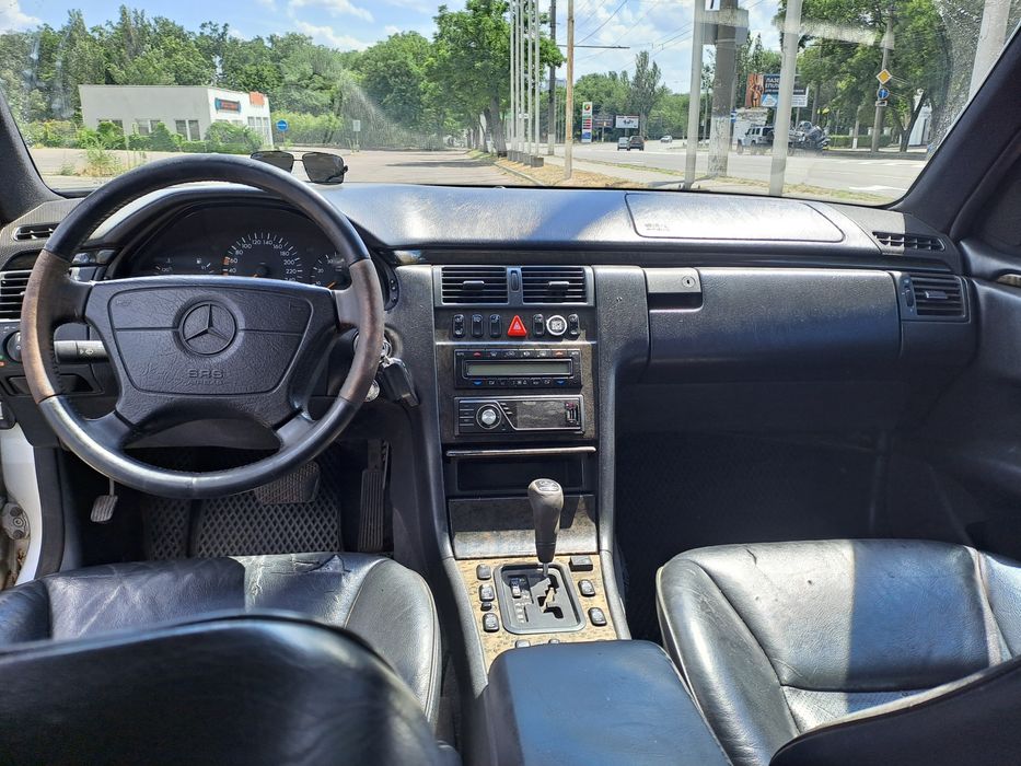 Мерседес W210 4.3