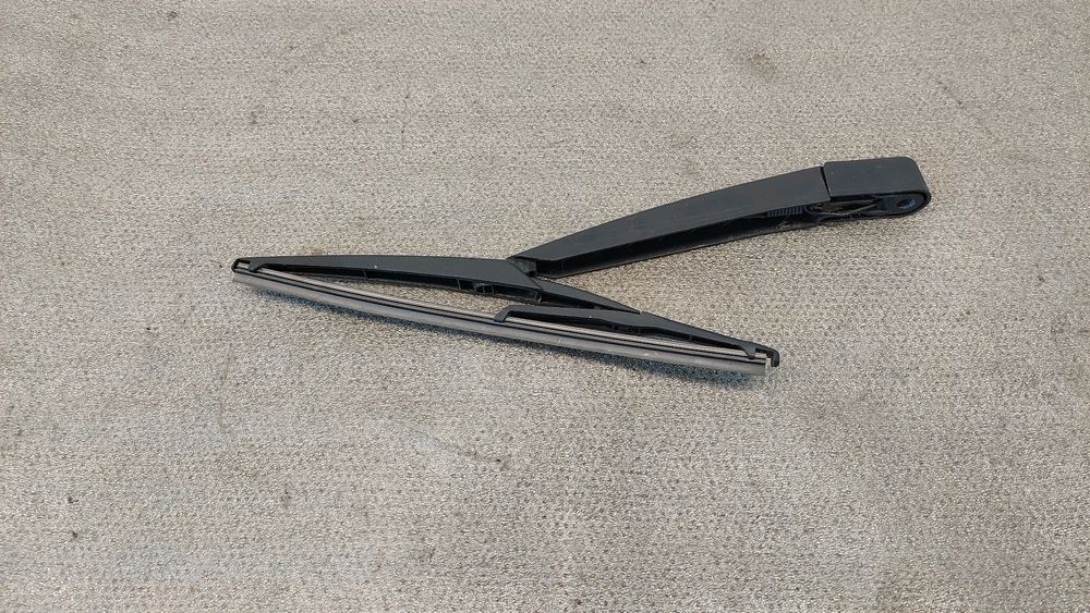Haste / braço de escova limpa vidros trás OPEL Corsa E