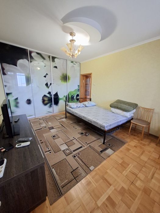 Продам 2х кім квартиру по ул Рубана Хортицкой р-н
