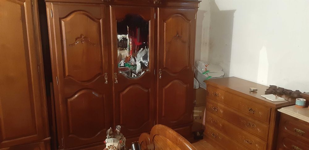 Mobília de quarto completo + estante