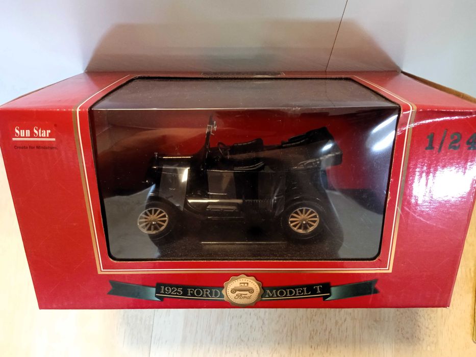 1/24 Sun Star Ford Model T 1925