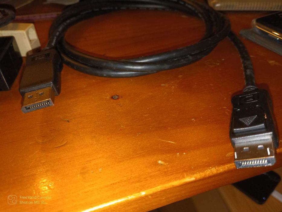 Cabo DisplayPort para computador