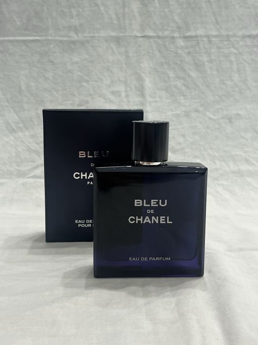 Bleu de Chanel Eau de Parfum Pour Homme