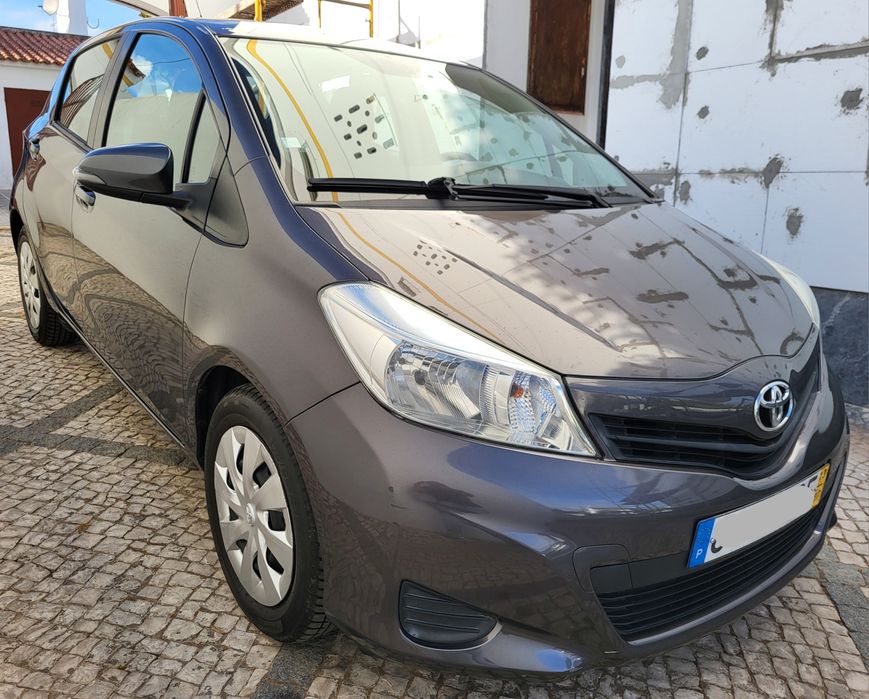 Toyota Yaris 1.0 vvt-i 69cv 112mil km foto 2