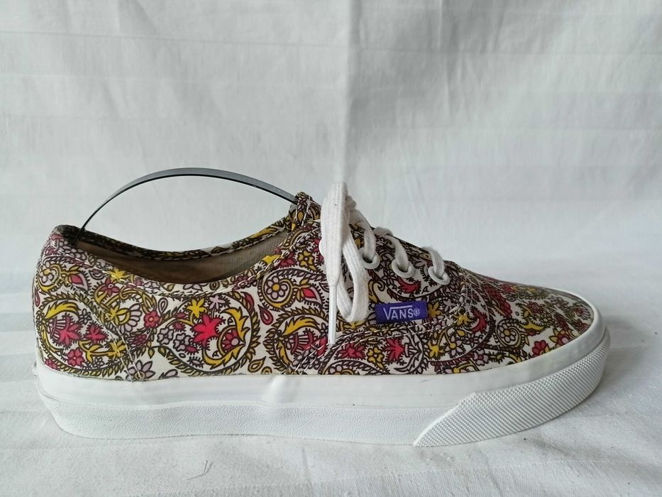 Vans roz. 36,5 -dł. wkł. 23 cm- super stan