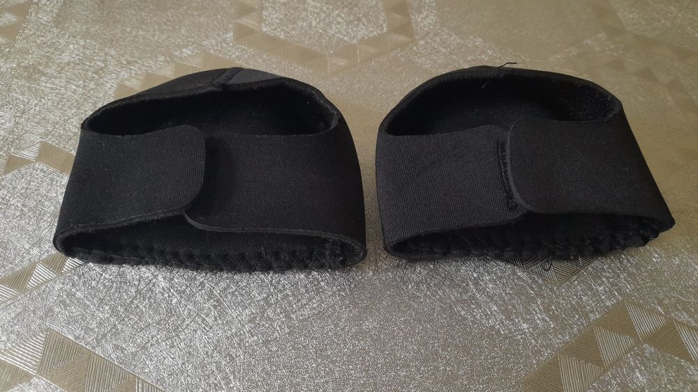 Silikonowe ochraniacze na piety,wkładki,podpietki,miseczki na piety