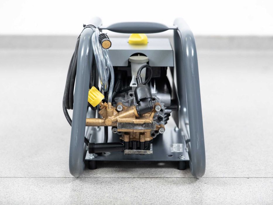 MYJKA CIŚNIENIOWA KARCHER HD 600 CAGE 110bar 650l/h 230V 3kW 2400netto