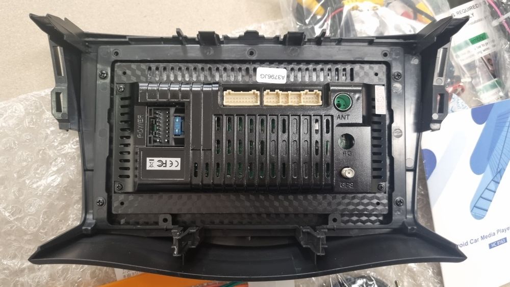 Radio toyota rav4 android