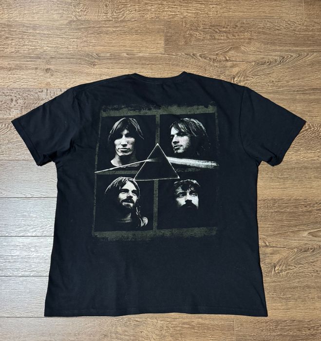 Футболка Gildan ( Pink Floyd).