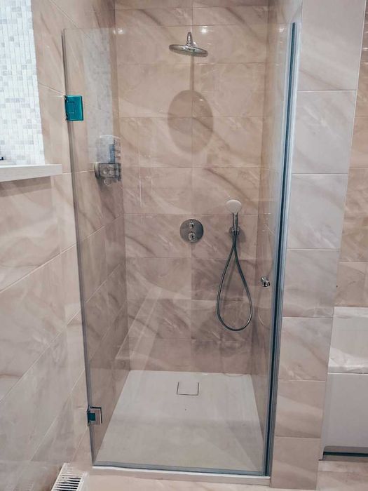 Душова кабіна під замовлення