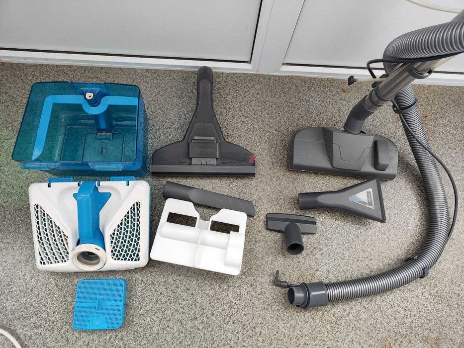 Миючий пилосос з аквафільтром THOMAS TWIN XT + 1л нім. миючого засобу