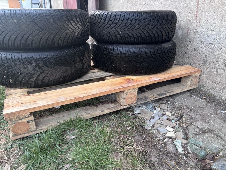 Opony zimowe firestone