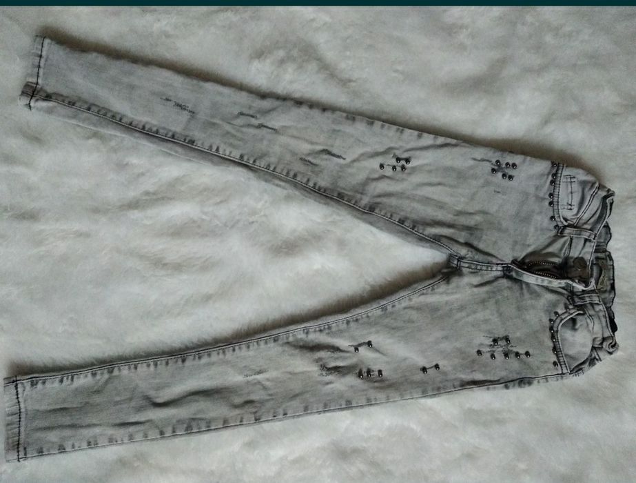 Джинси skinny .Завужені джинси