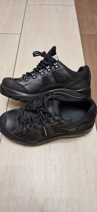 Buty nowe protektor r. 41