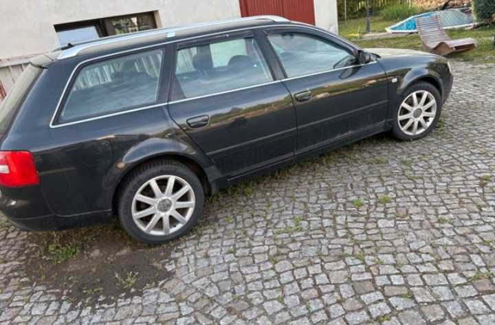 Audi A6 C5 - lakier LZ9W bardzo ladna blacha bez rdzy