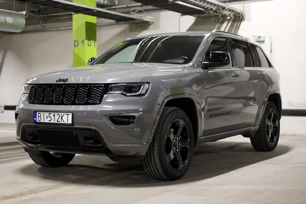 Jeep Grand Cherokee Jeep Grand Cherokee 4x4 piekny szary kolor rm20 polecam szczególnie